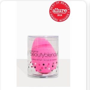 NWT original beauty blender open to offers